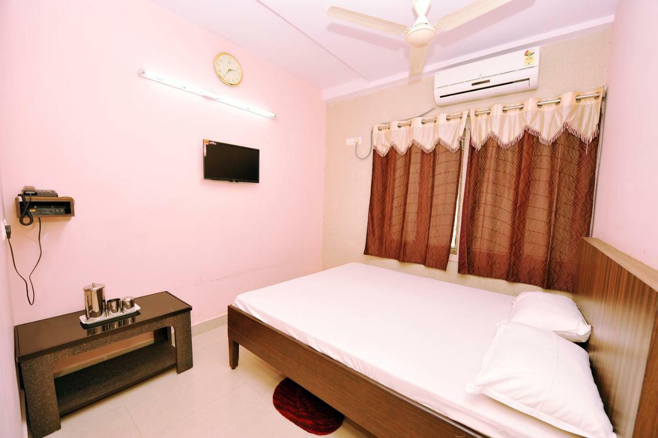 Shree Lakshmi Guest House Visakhapatnam Luaran gambar